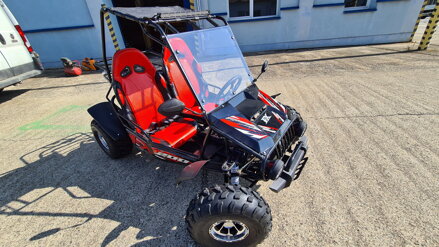 Buggy 250  Čierna 200cc 2220*1330*1520mm
