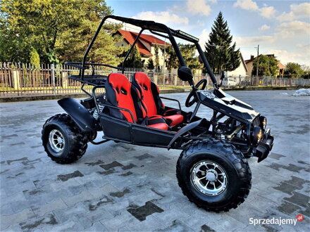 Buggy 250  Čierna 200cc 2220*1330*1520mm